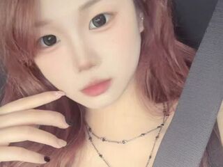 LisaMarora's Cam sex fingering Profile Image
